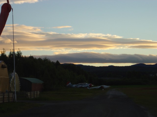Lenticer og rotorsky over Numedal 14/6-2004