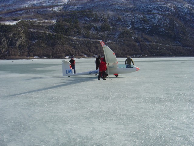 Fors�k p� � overtale GDW til ikke � fly.....